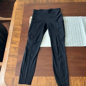 Lululemon Fast and Free Sz 4 leggings, black
